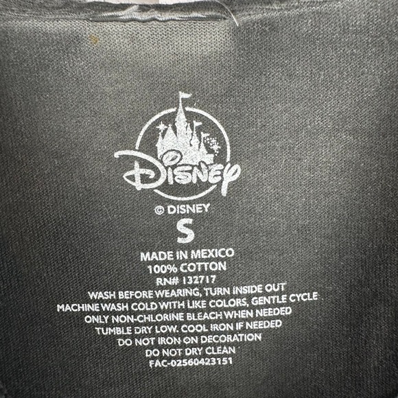 Disney Mickeys Not So Scary Halloween Party Shirt 2023 Glow In The Dark Small - Picture 8 of 8